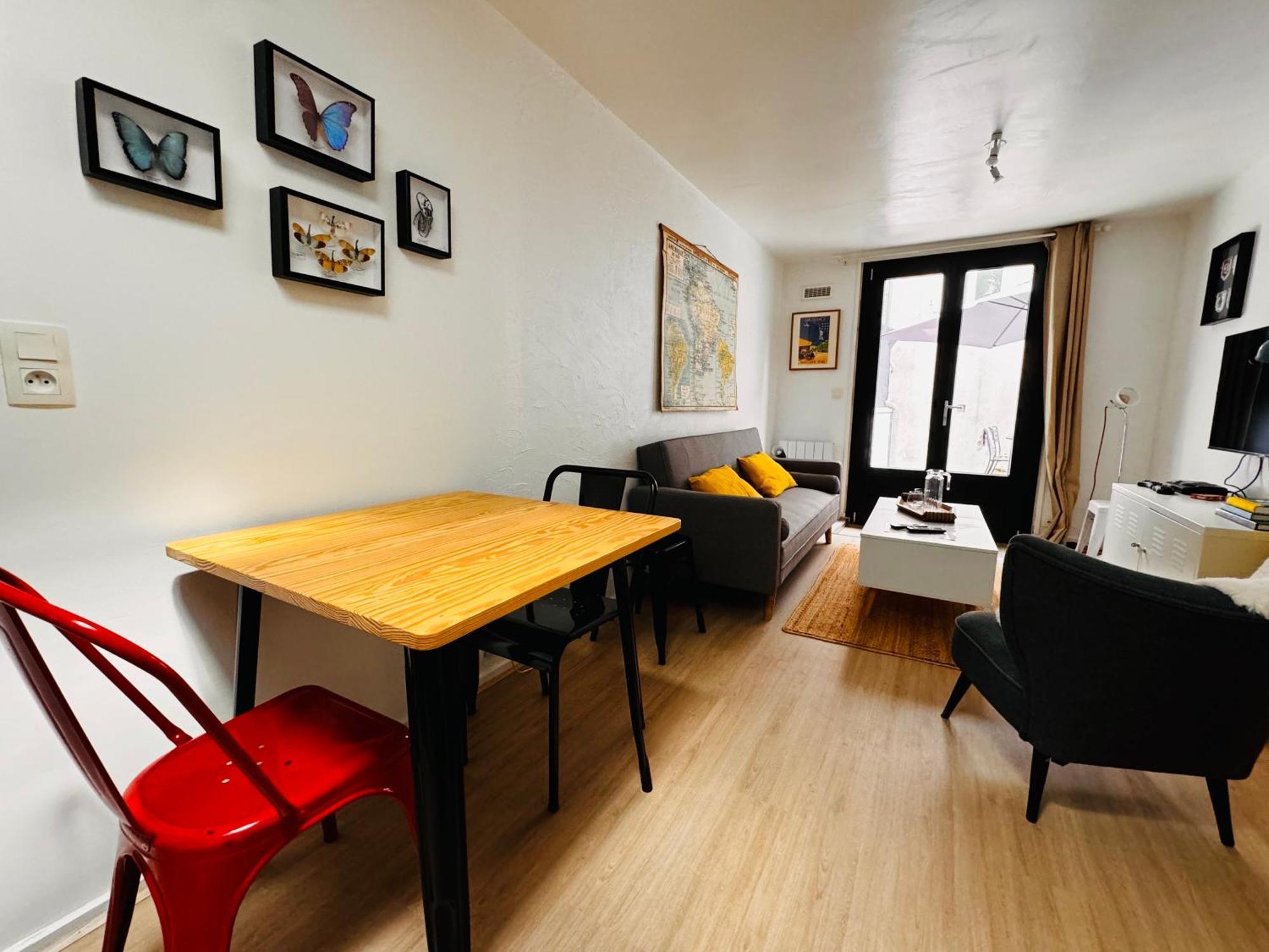 Le Petit Re, Hypercentre, Garage Prive, Terrasse Daire Niort Dış mekan fotoğraf